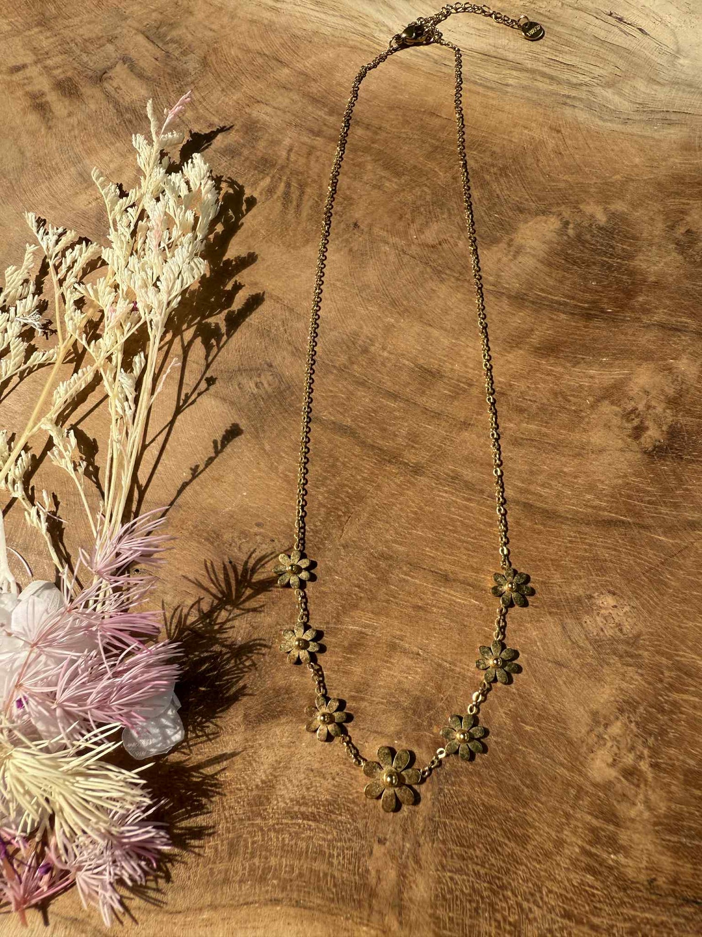 Collier DAISY